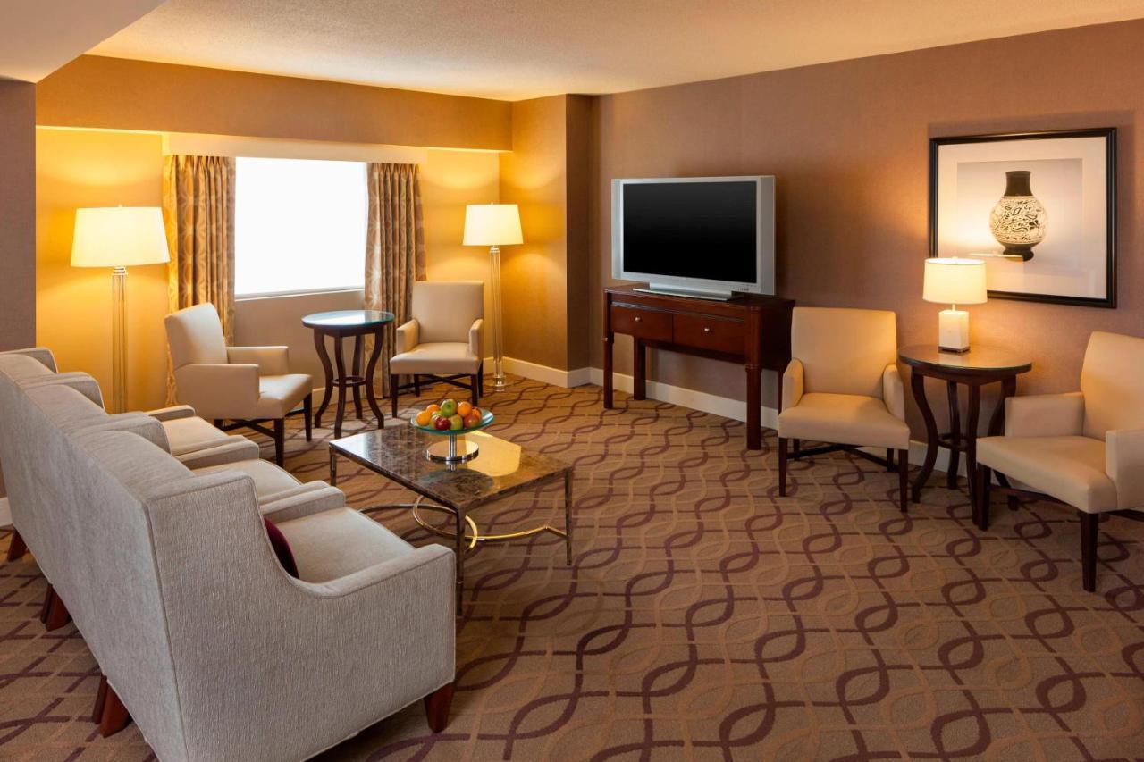 Sheraton Hotel Metairie New Orleans מראה חיצוני תמונה